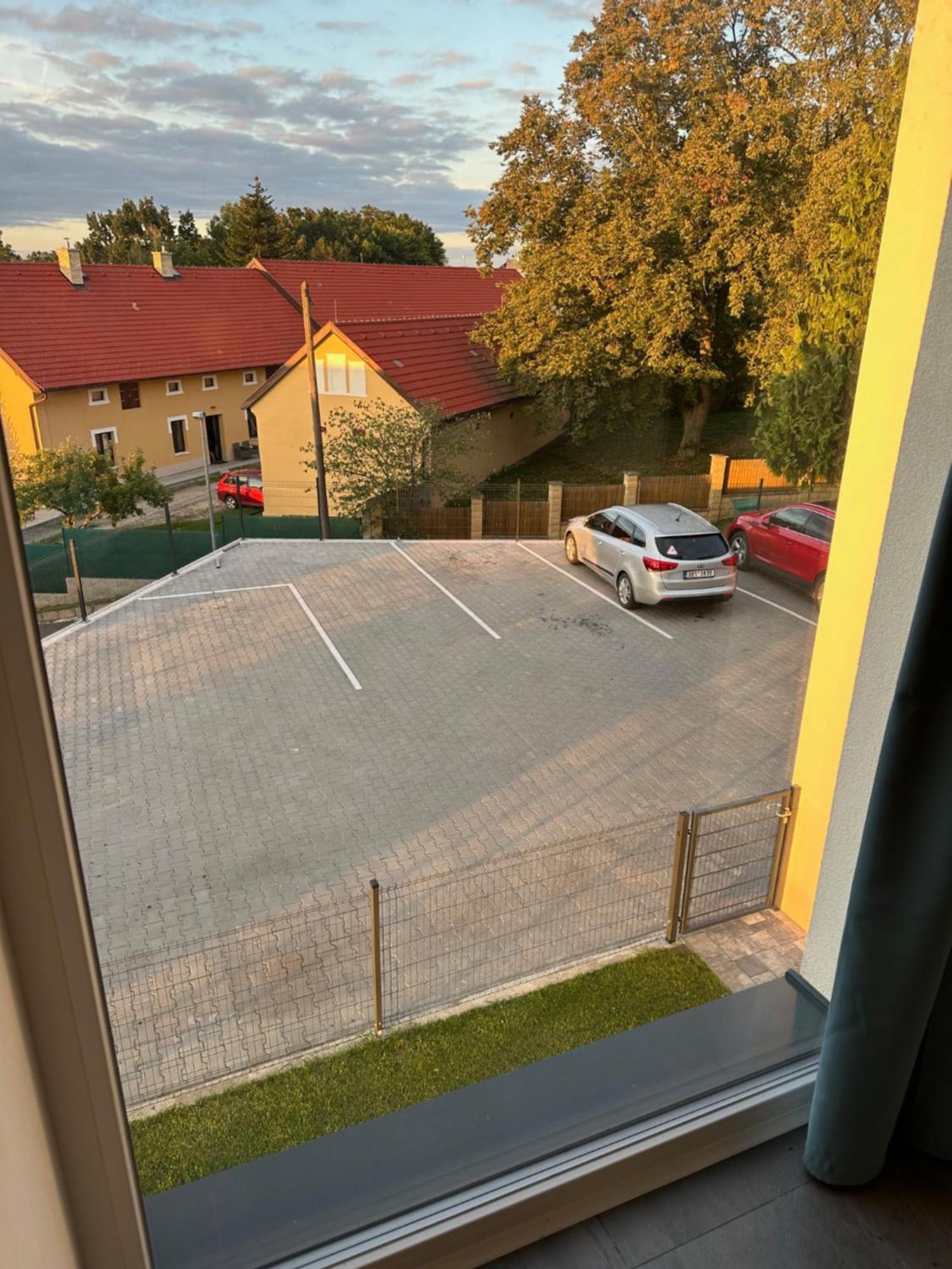 Byt Apartman 2Rooms 76M2 All New Prague Exterior photo